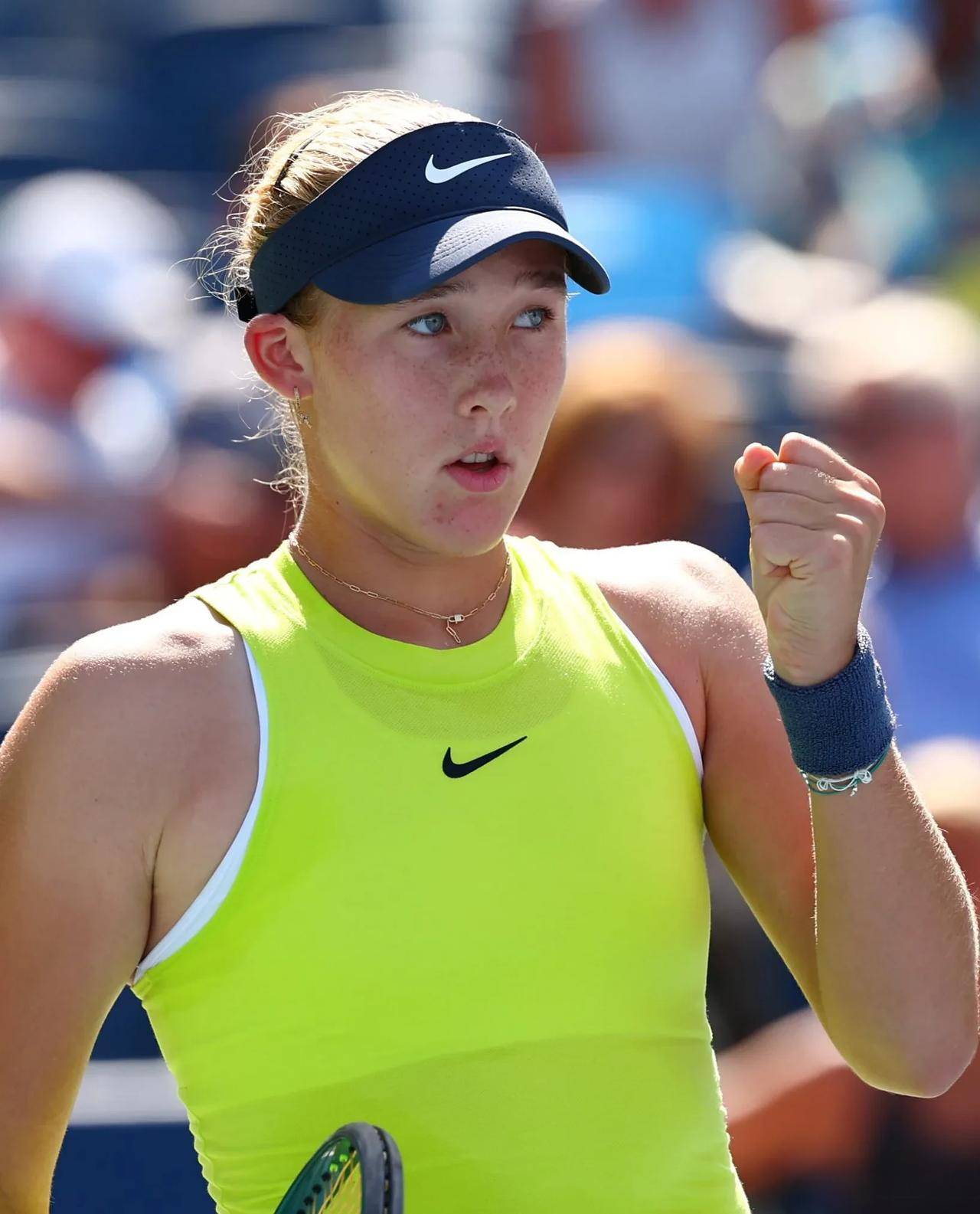 安菲尔德球 安菲尔德球