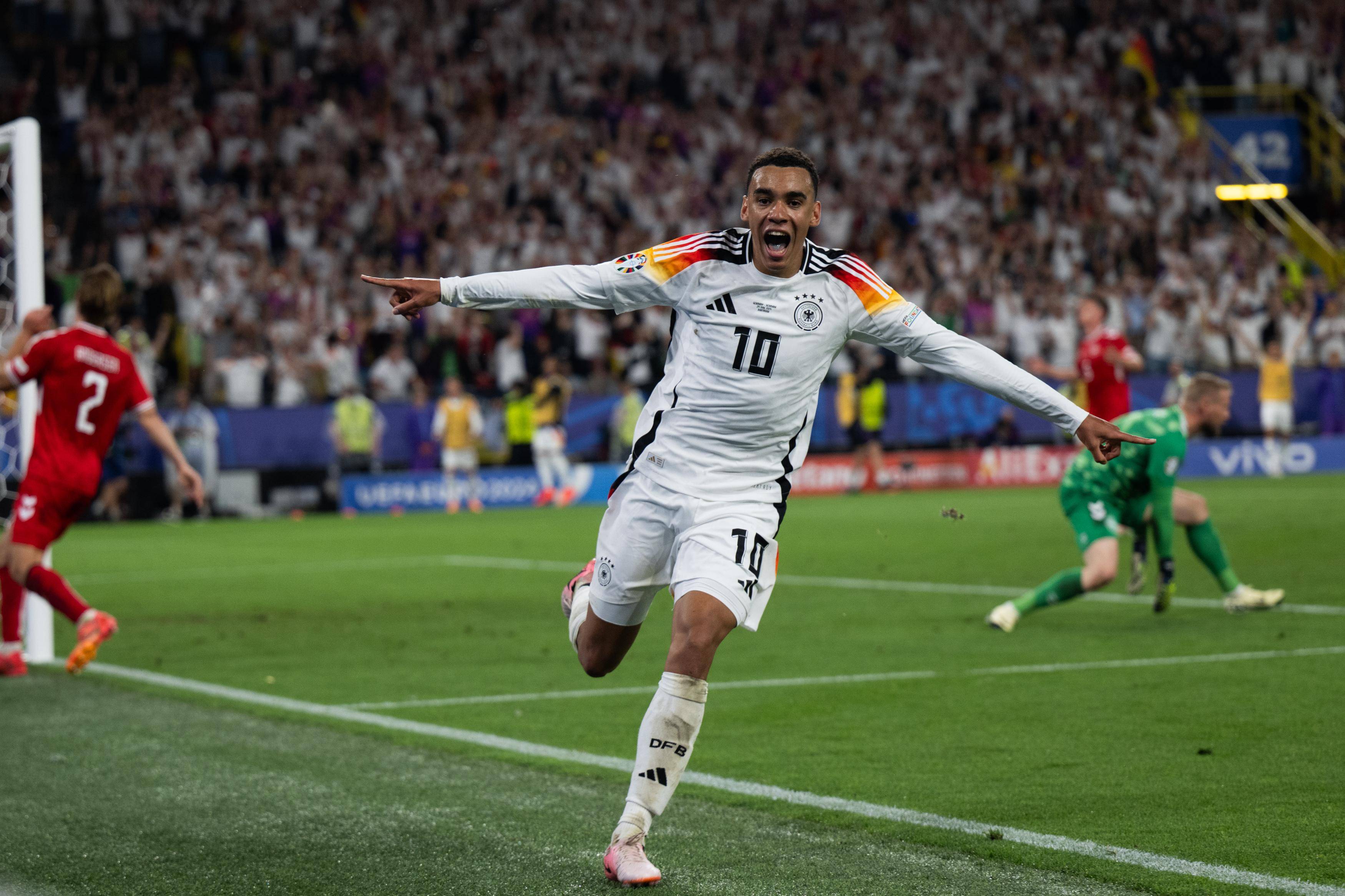 [图]萨内替补破门乌尔比希送礼 拜仁1-1柏林联.