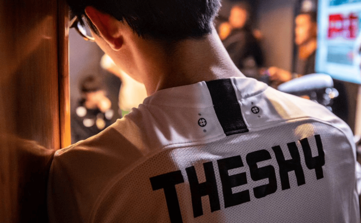 通过在学校 通过在学校