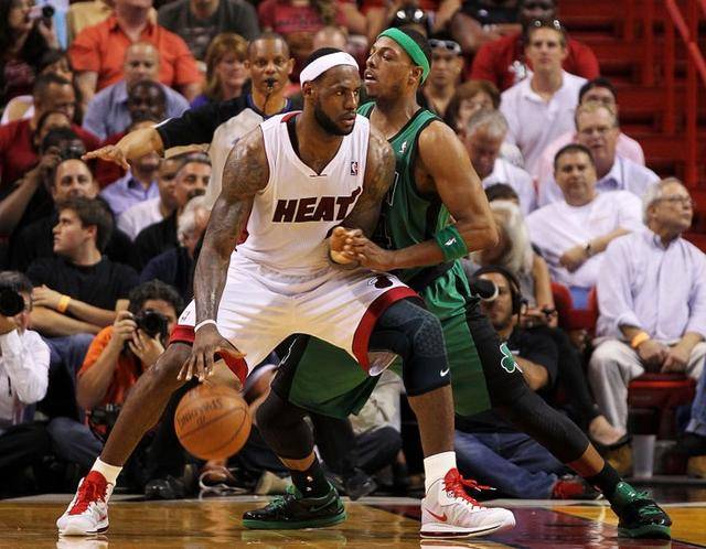 以及球员在 以及球员在